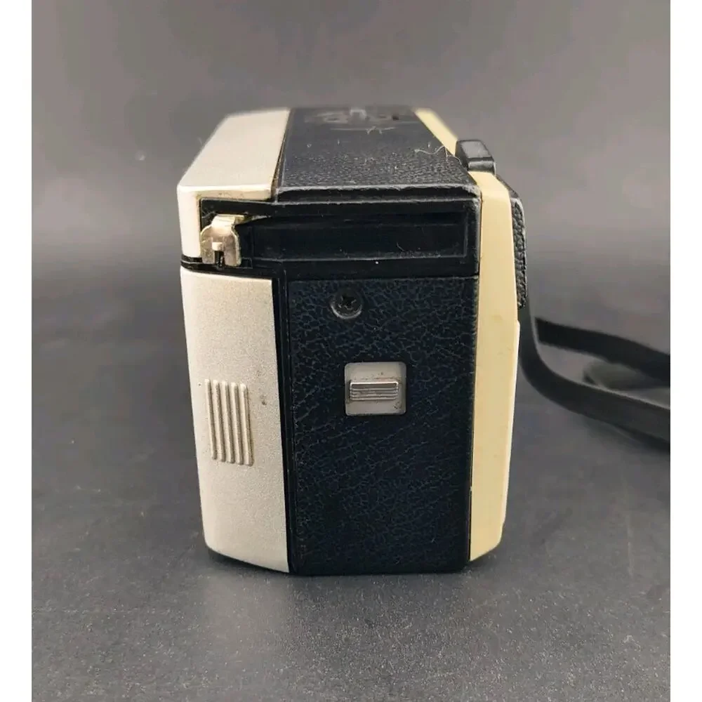 Vintage Kodak Instamatic 124 126 Film Camera - Mechanical Shutter Works